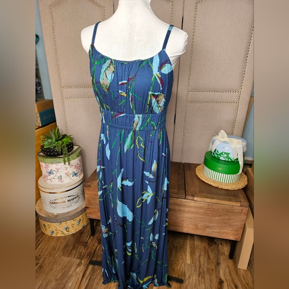 Soma Dresses & Skirts - Soma Sketch Leaves Ink Sleevless Bra Top Dress